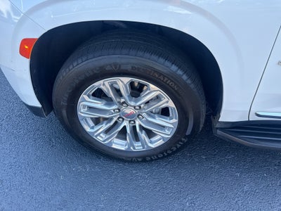 2022 GMC Yukon XL SLT