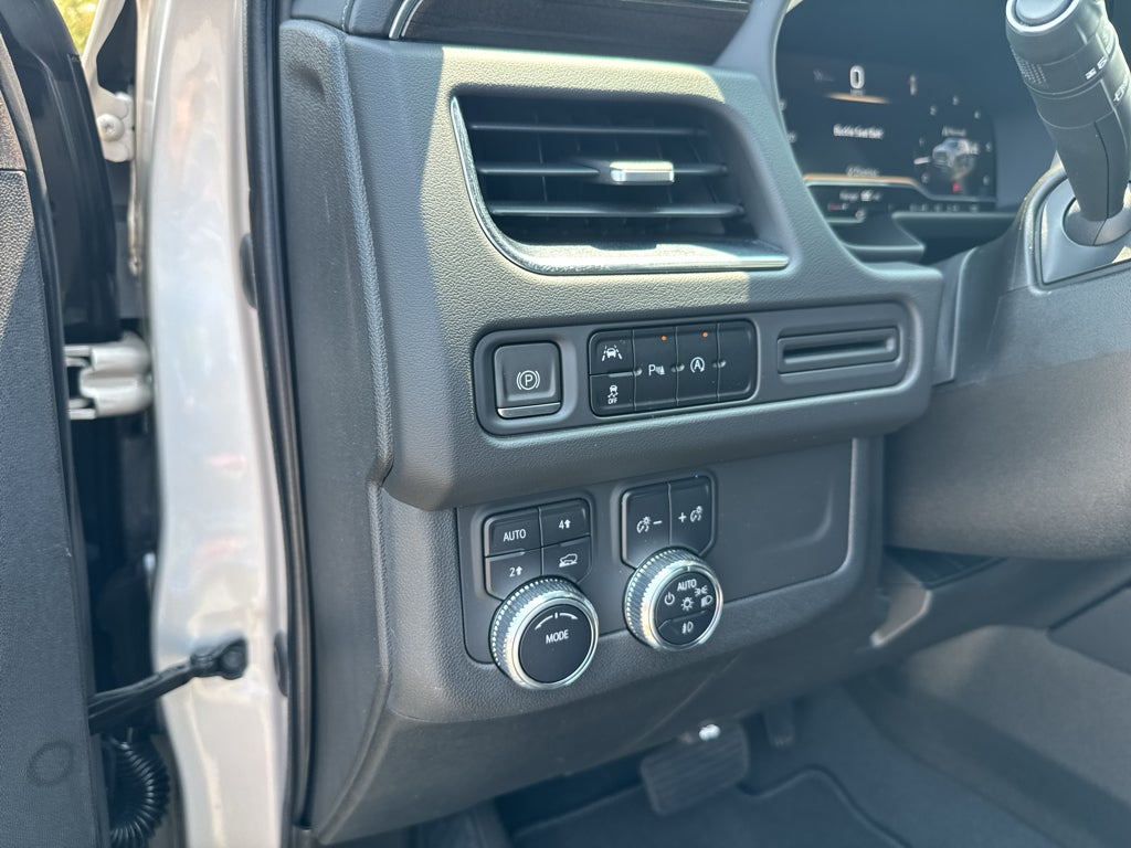 2023 GMC Yukon SLE