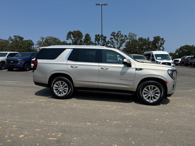 2023 GMC Yukon SLE