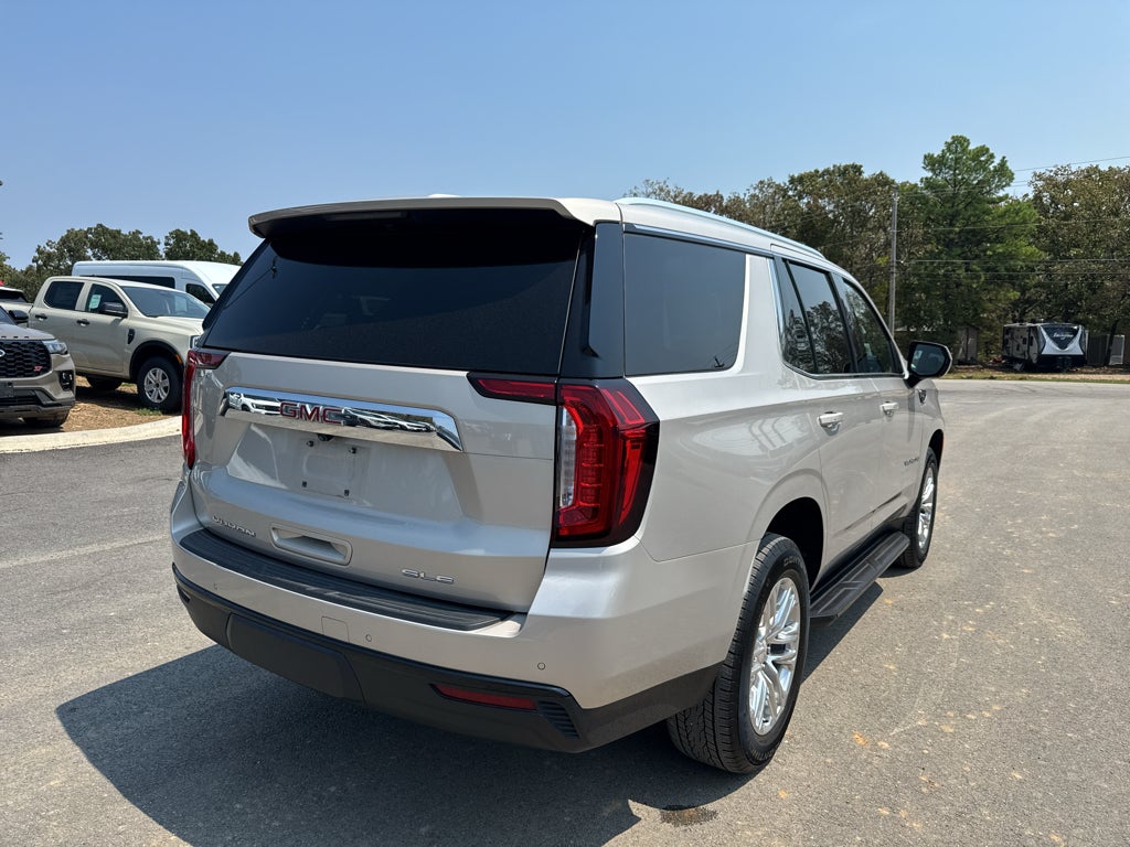2023 GMC Yukon SLE