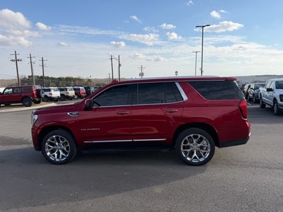 2022 GMC Yukon SLT