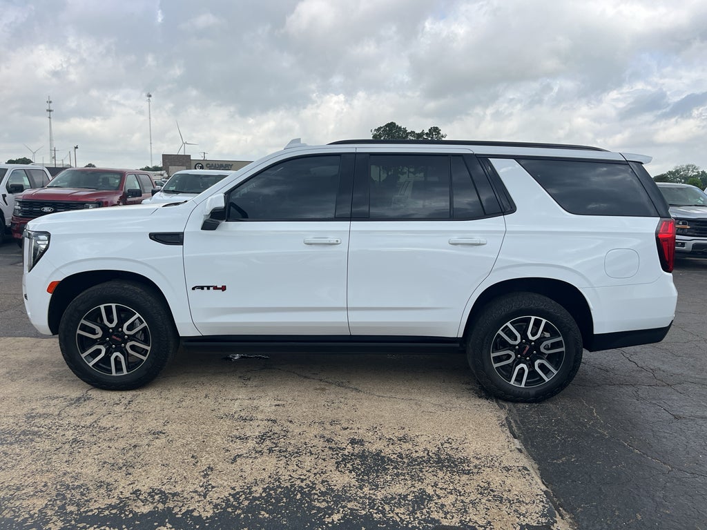 2023 GMC Yukon AT4
