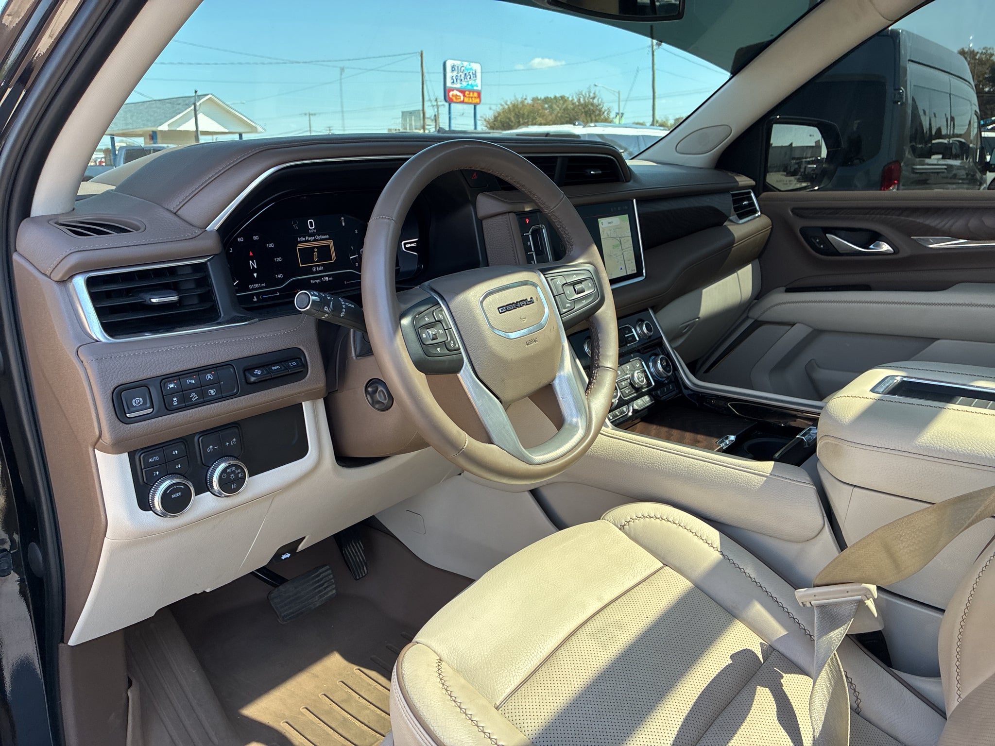 2023 GMC Yukon Denali