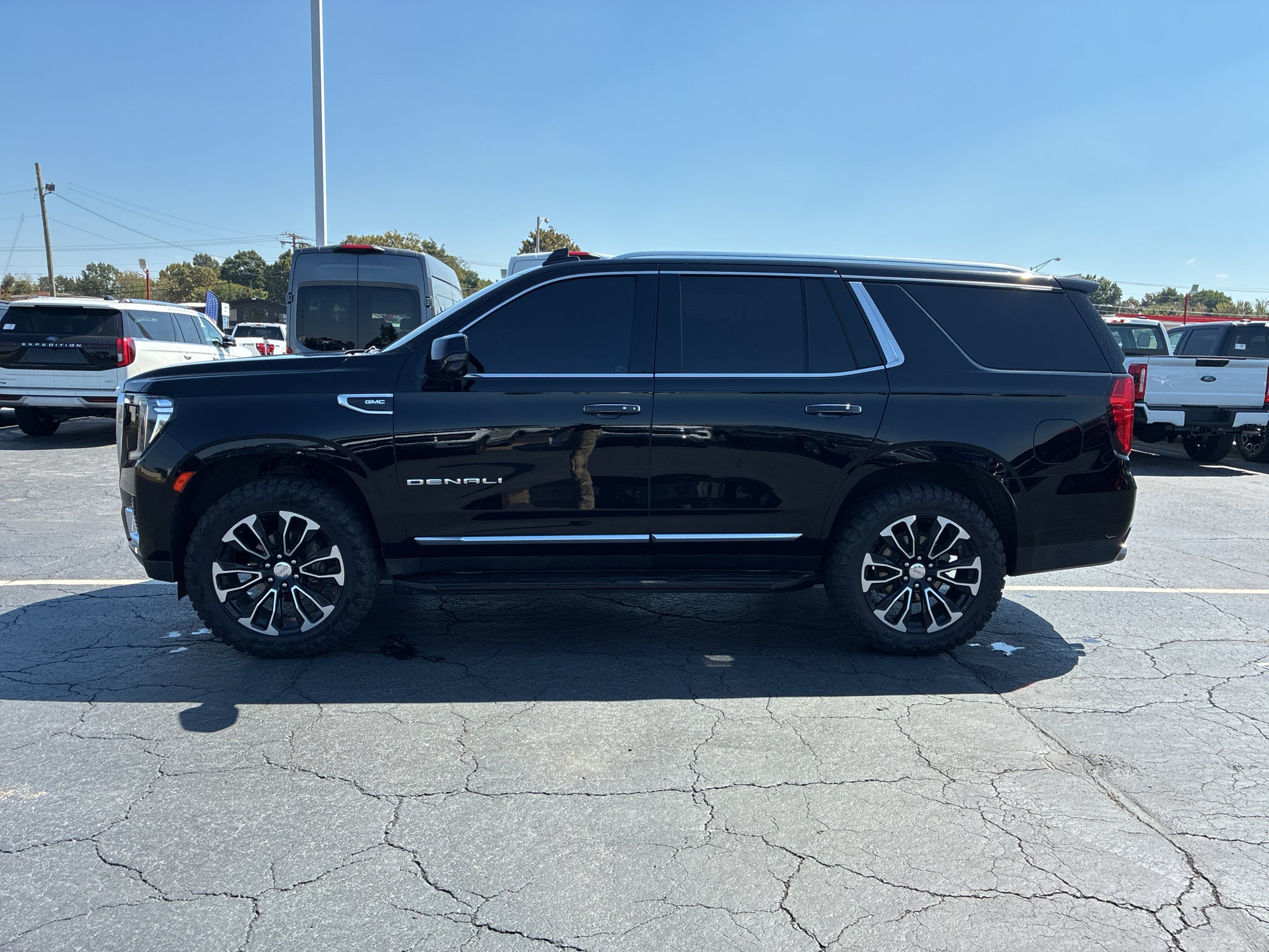 2023 GMC Yukon Denali