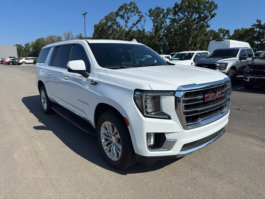 2022 GMC Yukon XL SLT