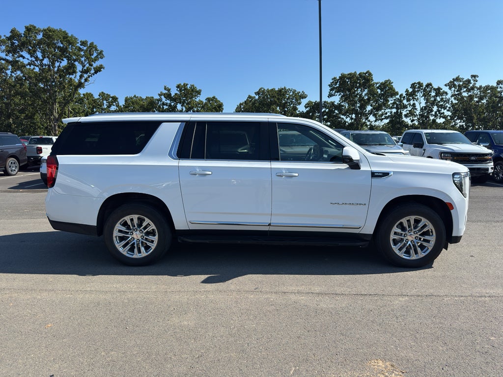 2022 GMC Yukon XL SLT