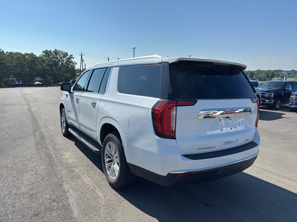 2022 GMC Yukon XL SLT