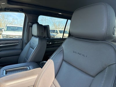 2023 GMC Yukon XL Denali