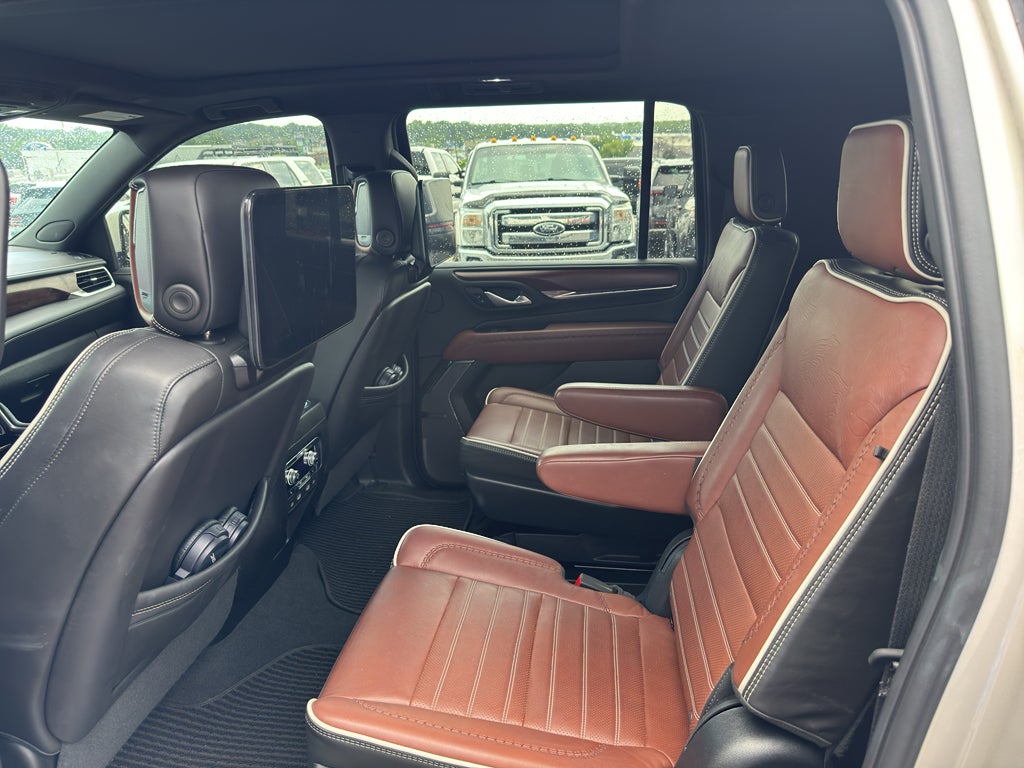 2023 GMC Yukon XL Denali Ultimate