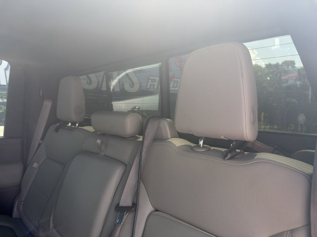 2023 GMC Sierra SLT