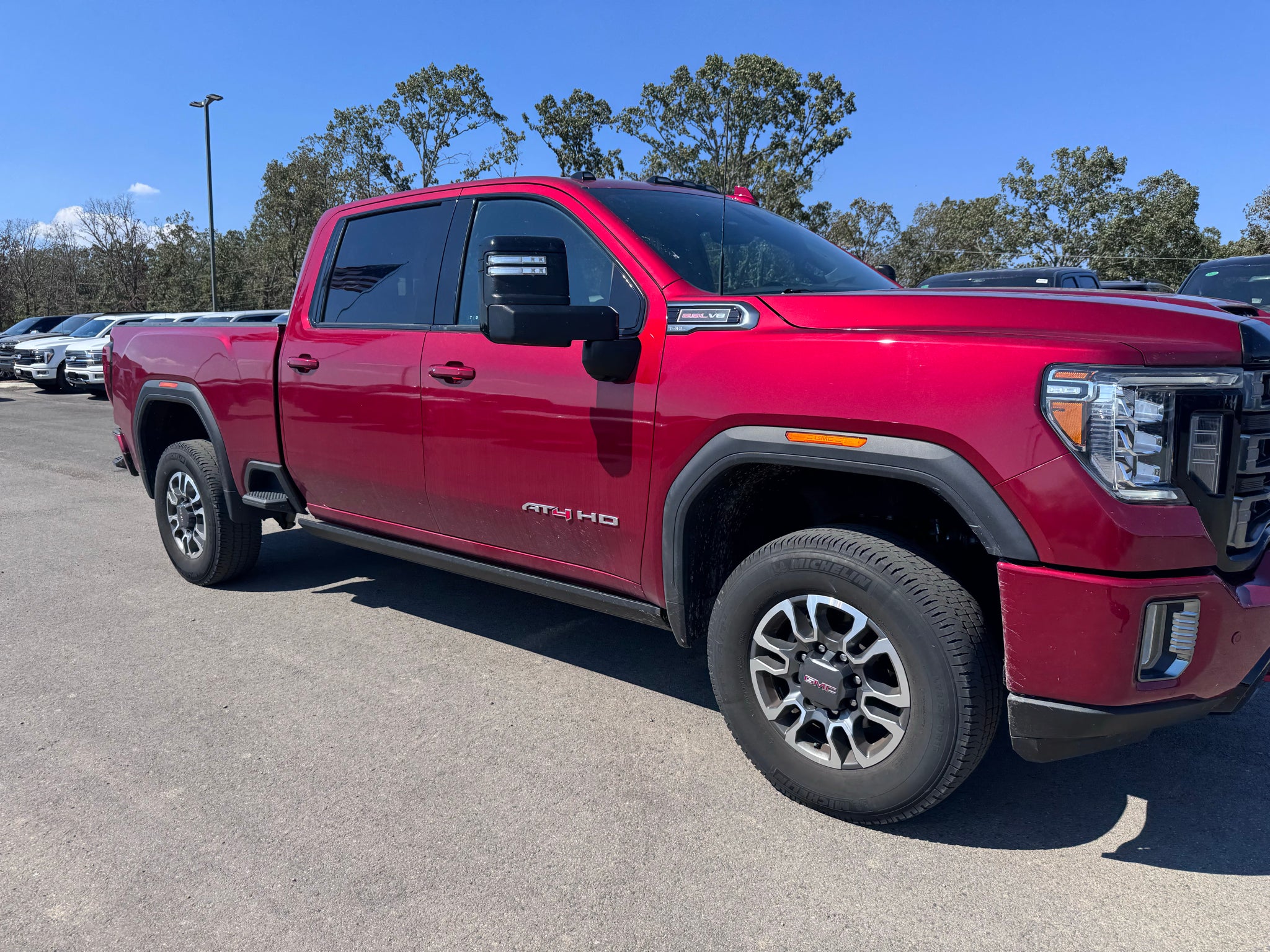 2023 GMC Sierra AT4