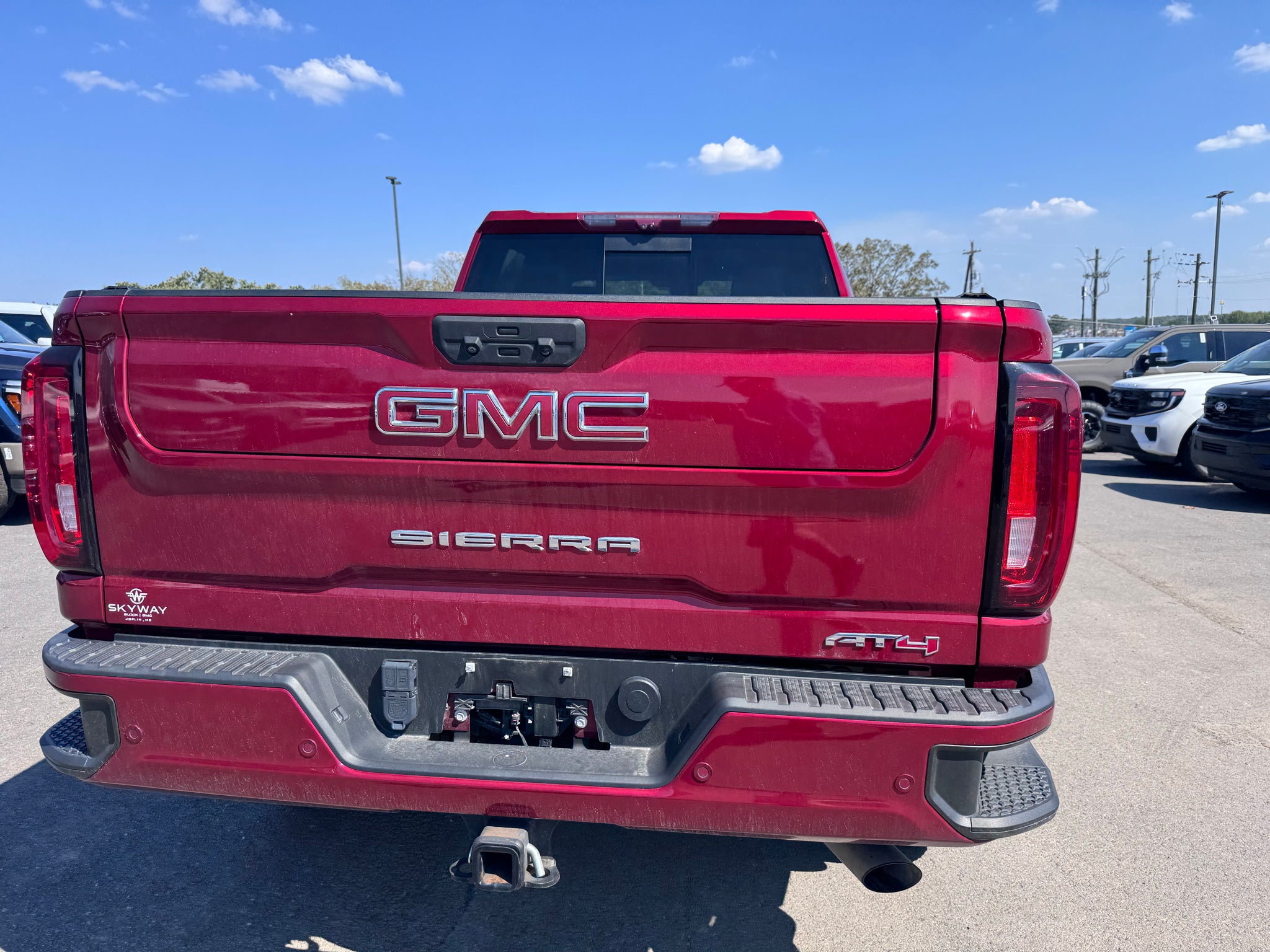 2023 GMC Sierra AT4