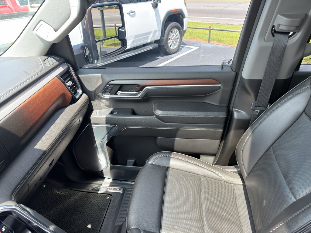 2024 GMC Sierra Denali