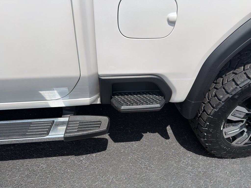 2024 GMC Sierra Denali