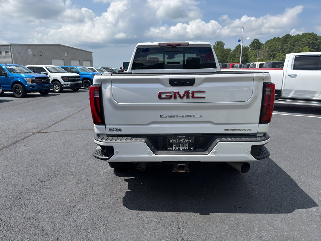 2024 GMC Sierra Denali