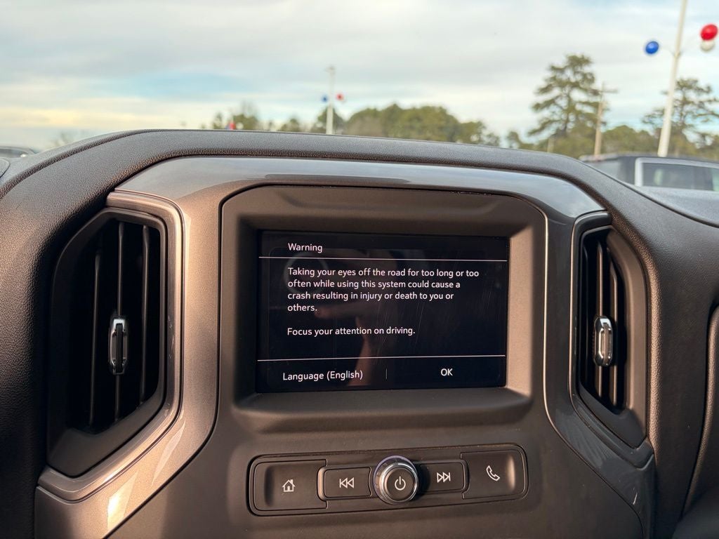 2025 GMC Sierra 2500HD Pro