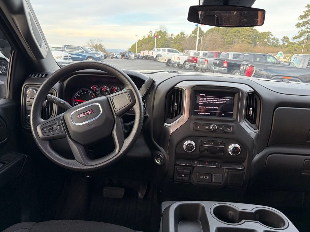 2025 GMC Sierra 2500HD Pro