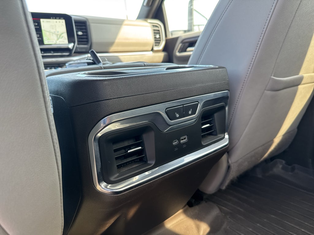 2025 GMC Sierra SLT