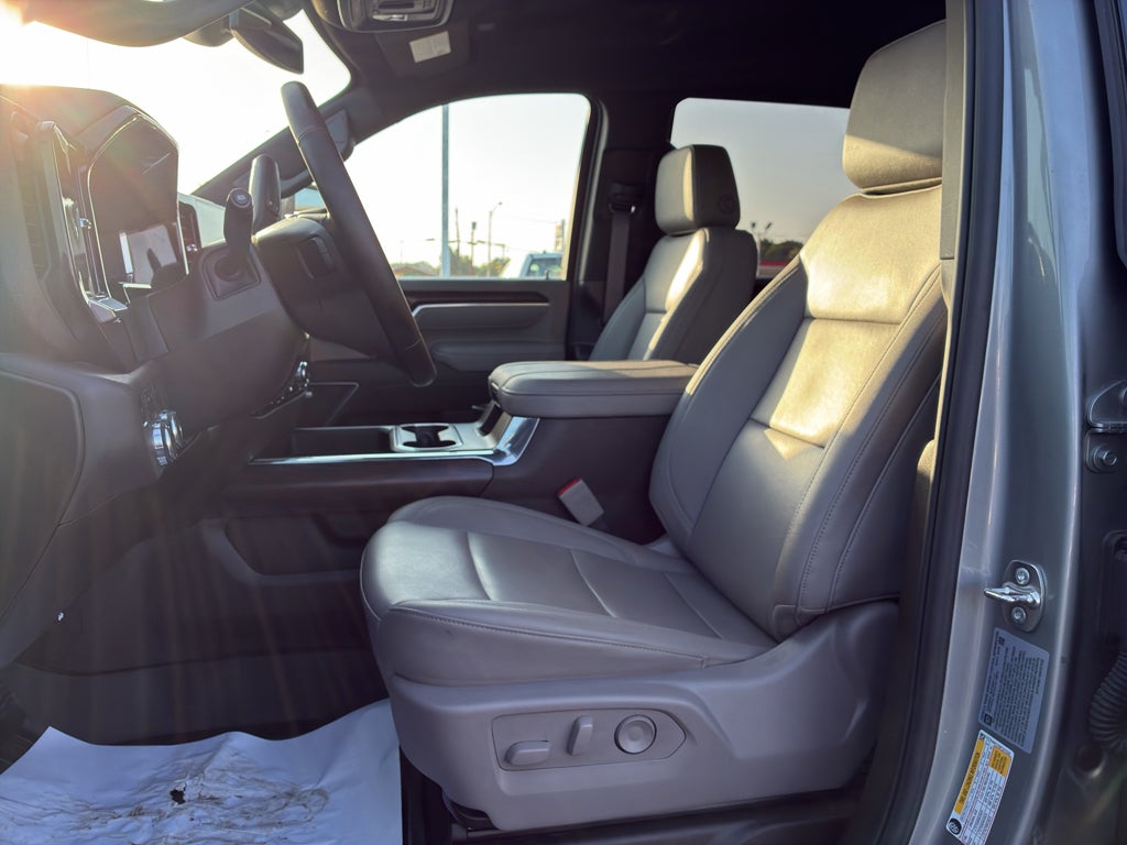 2025 GMC Sierra SLT