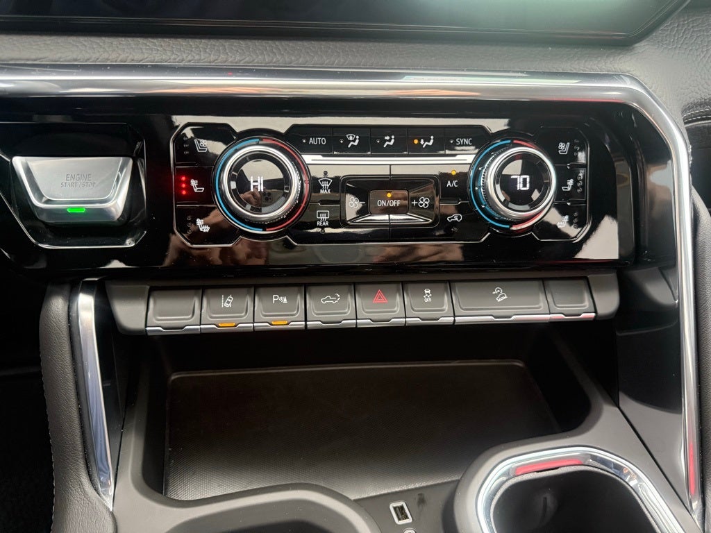 2025 GMC Sierra 2500HD Denali