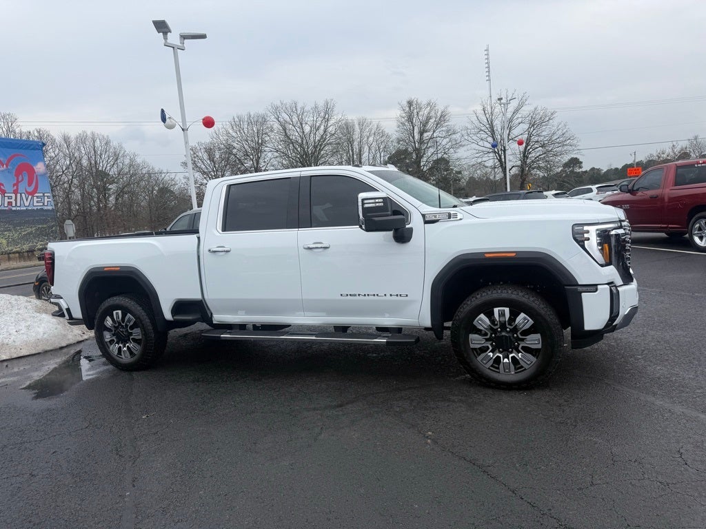 2025 GMC Sierra 2500HD Denali
