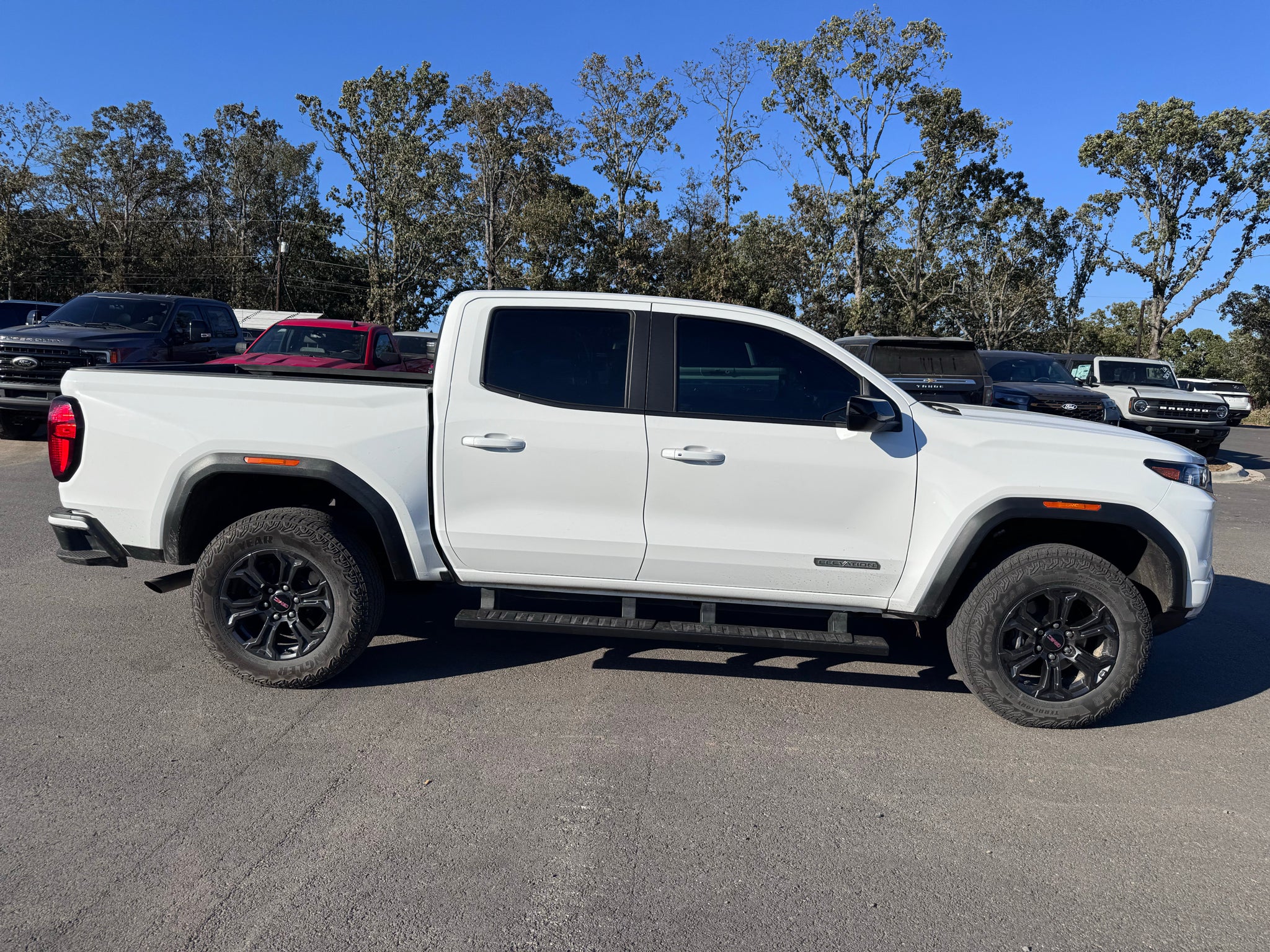 2025 GMC Canyon 2WD Elevation