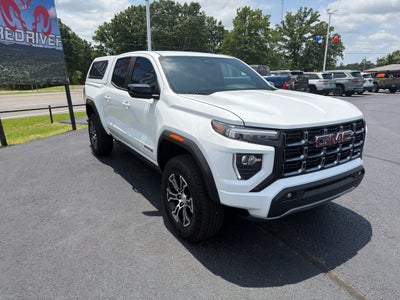 2025 GMC Canyon 4WD AT4