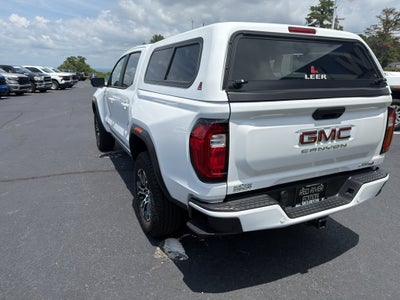 2025 GMC Canyon 4WD AT4