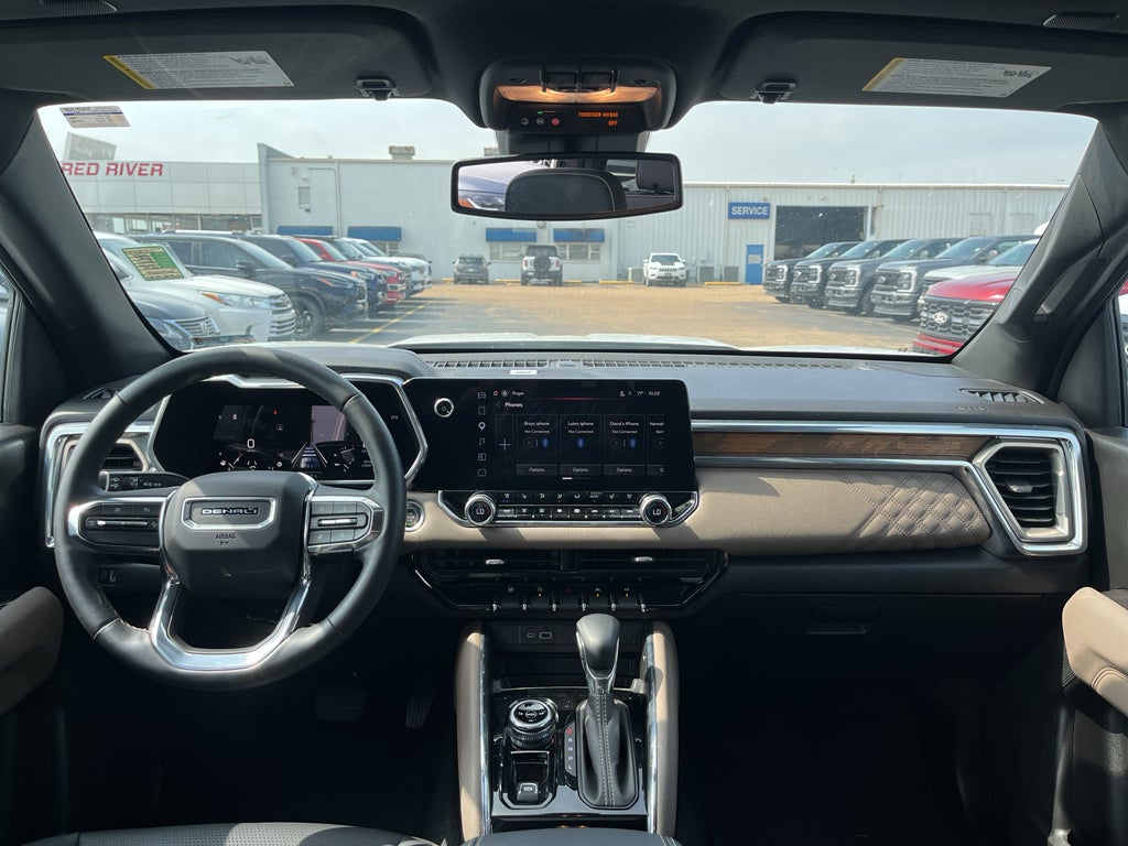 2025 GMC Canyon 4WD Denali