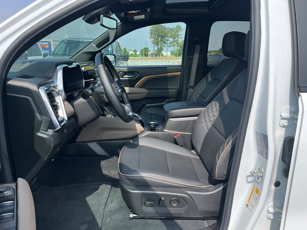 2025 GMC Canyon 4WD Denali