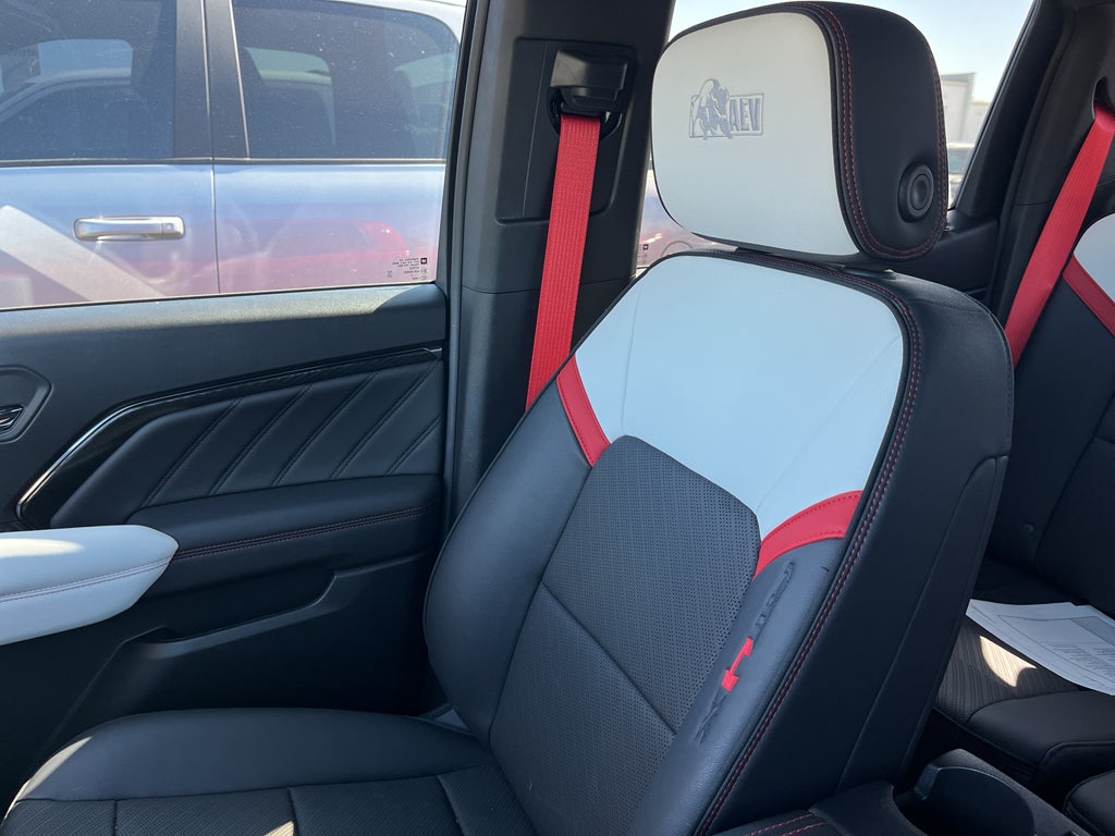 2024 GMC Canyon 4WD AT4X