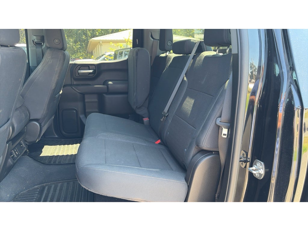 2025 GMC Sierra Pro