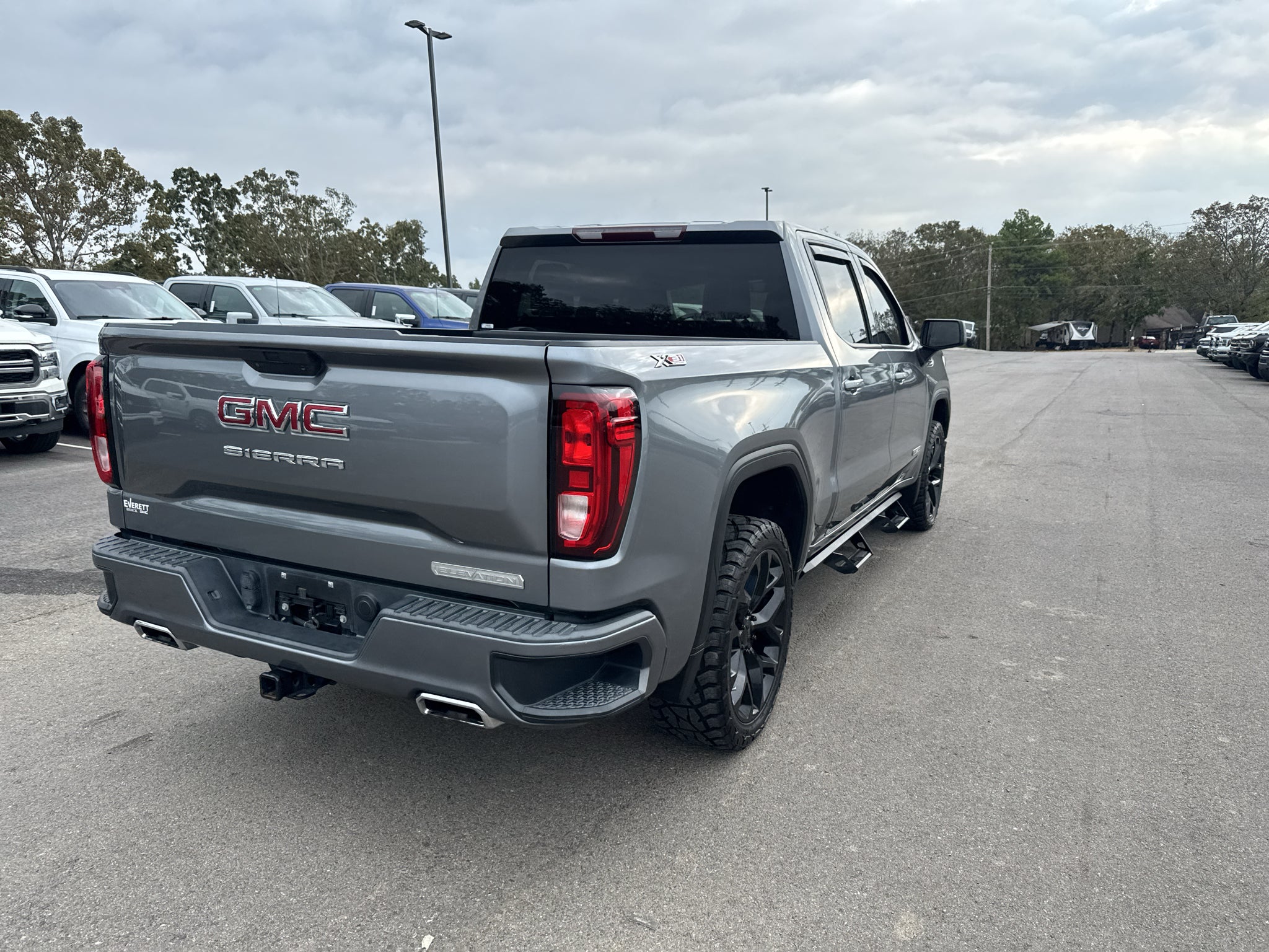 2020 GMC Sierra Elevation