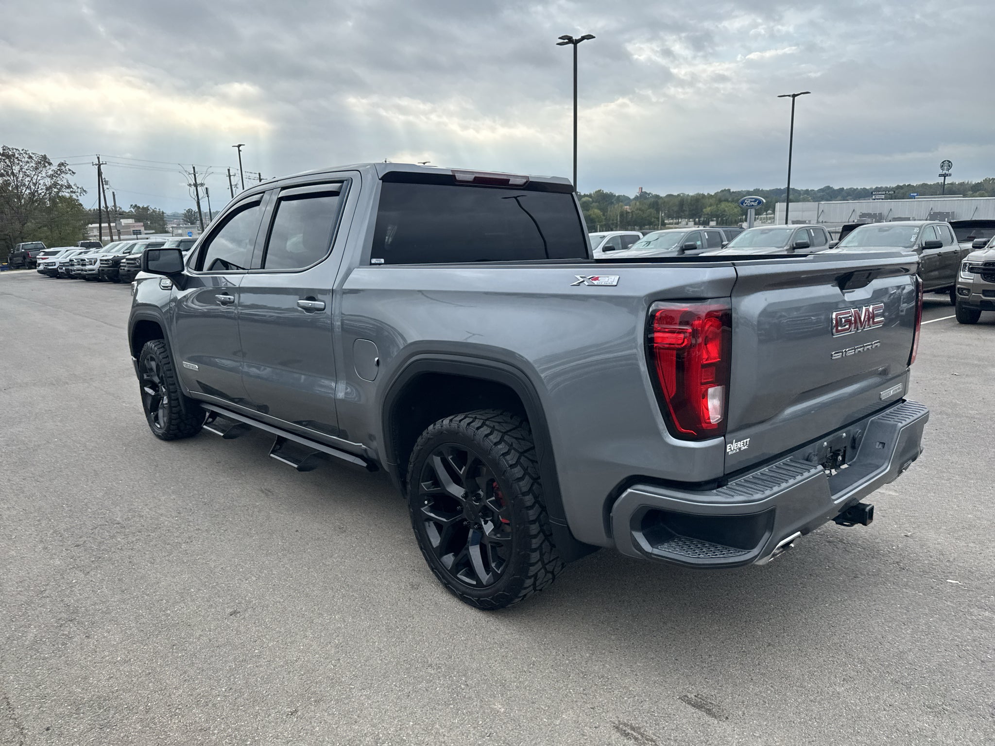 2020 GMC Sierra Elevation