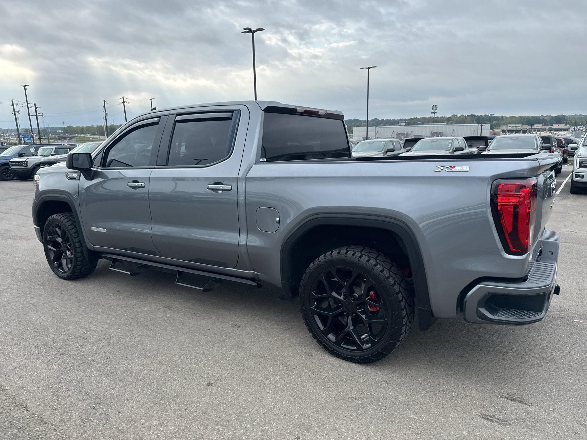 2020 GMC Sierra Elevation
