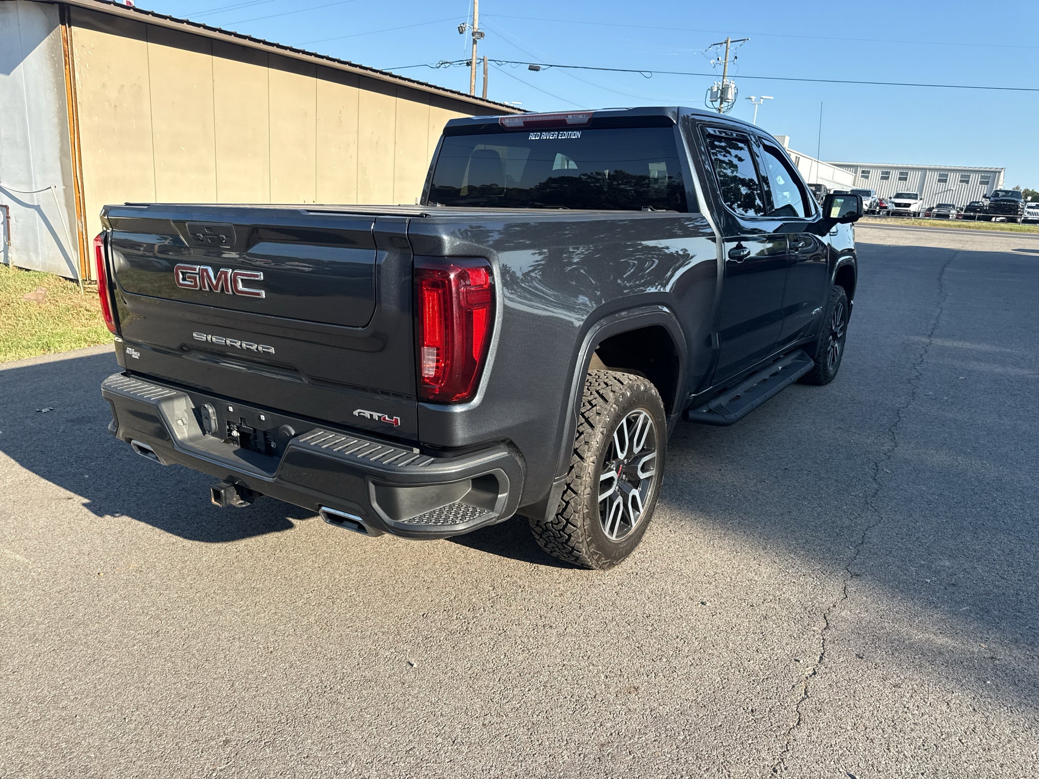 2021 GMC Sierra AT4