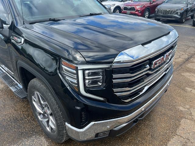 2024 GMC Sierra SLT