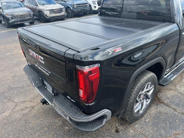 2024 GMC Sierra SLT