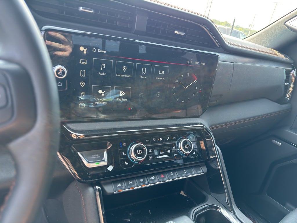 2024 GMC Sierra AT4
