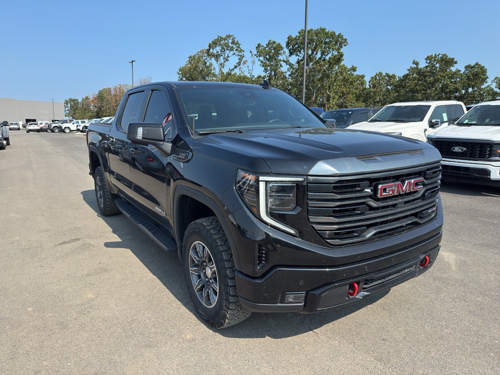 2024 GMC Sierra AT4