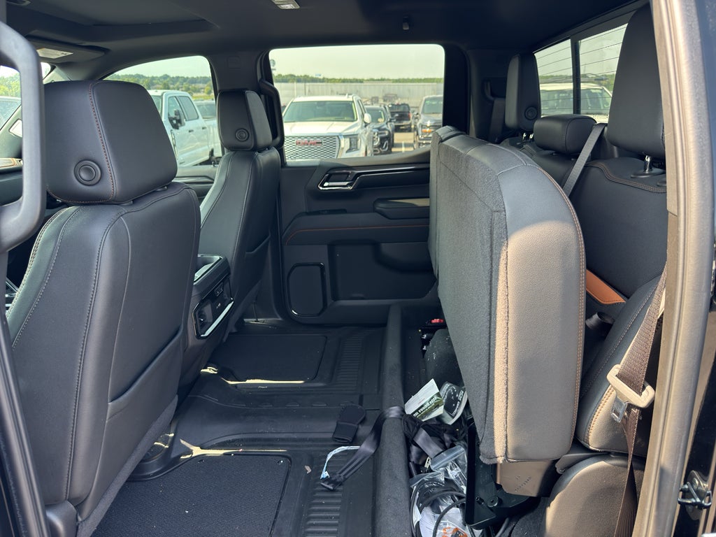 2024 GMC Sierra AT4