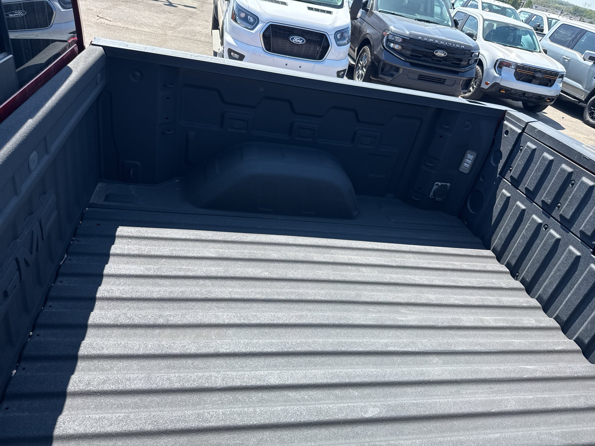 2025 GMC Sierra AT4