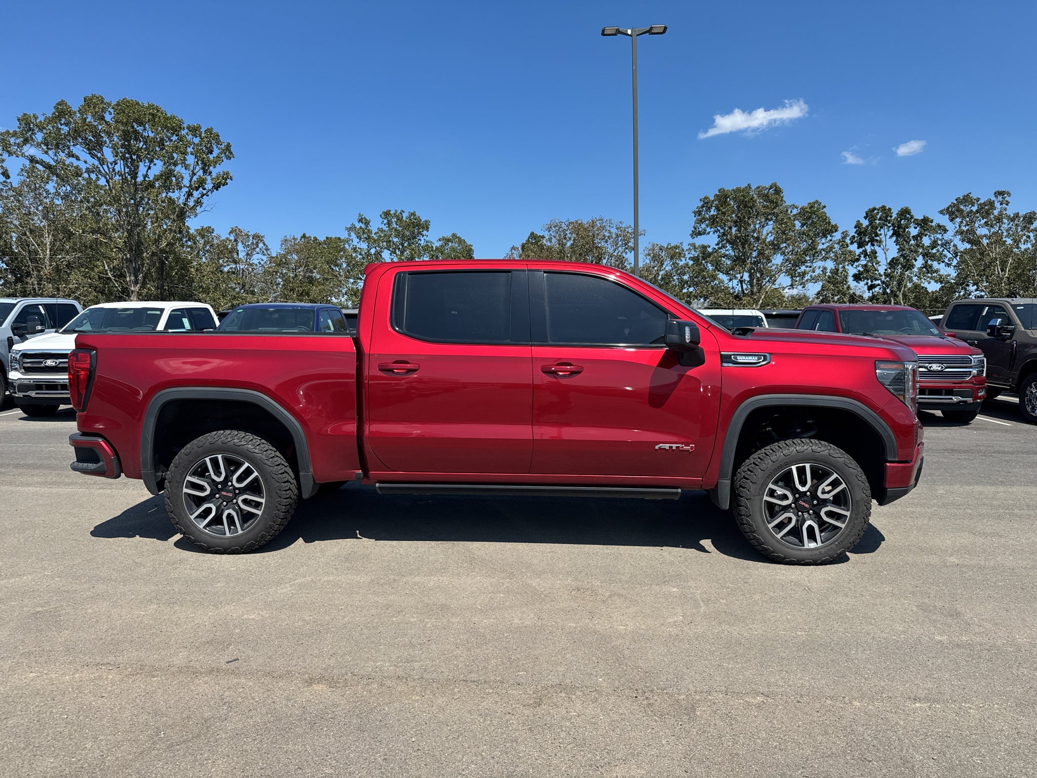 2025 GMC Sierra AT4