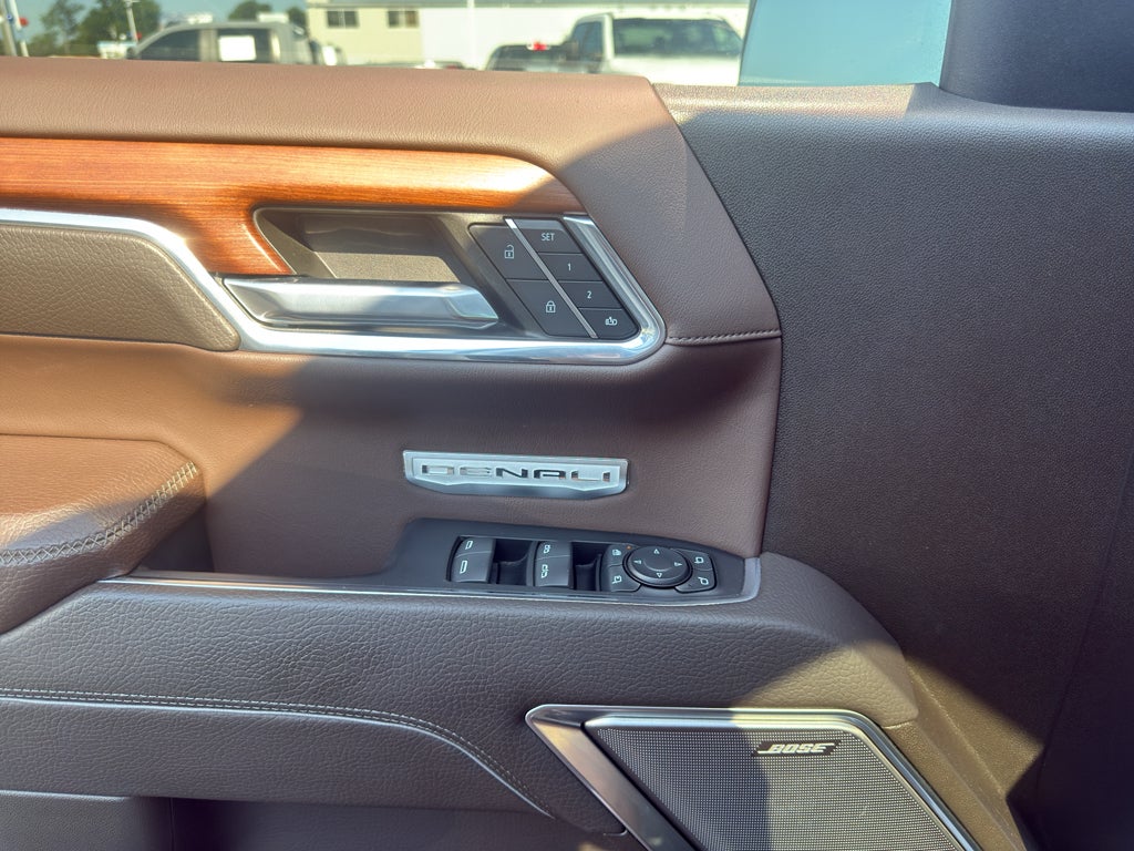 2023 GMC Sierra Denali