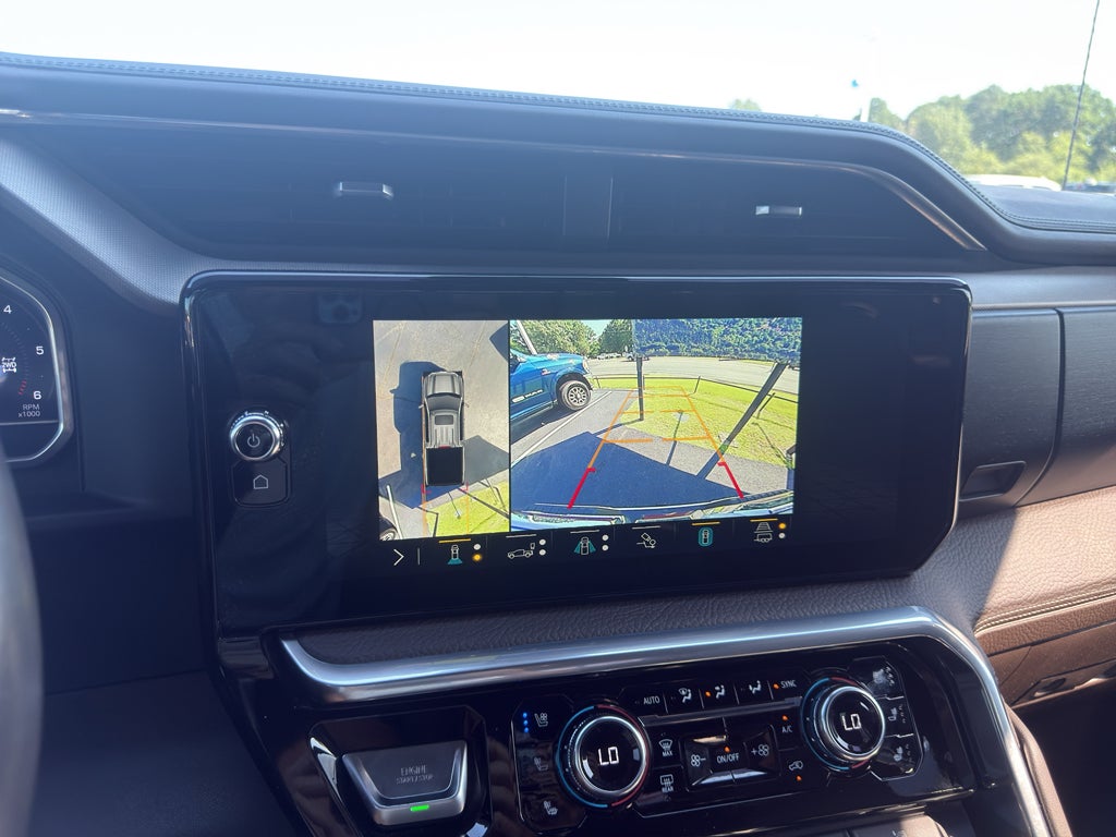 2023 GMC Sierra Denali