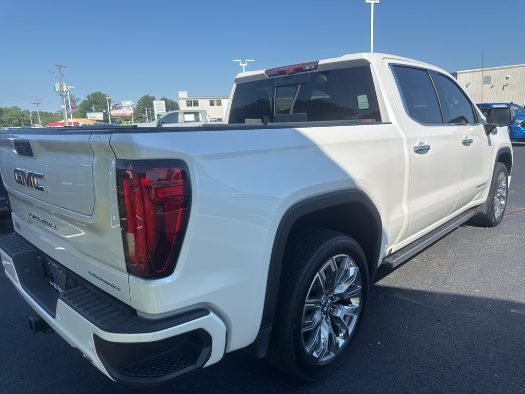 2023 GMC Sierra Denali