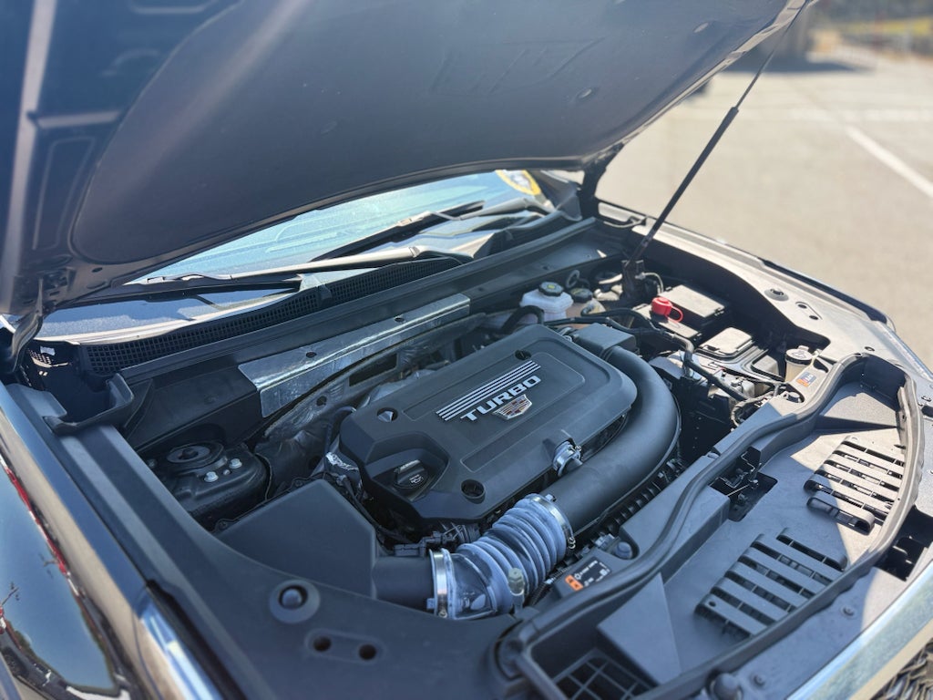 2025 Cadillac XT4 FWD Premium Luxury