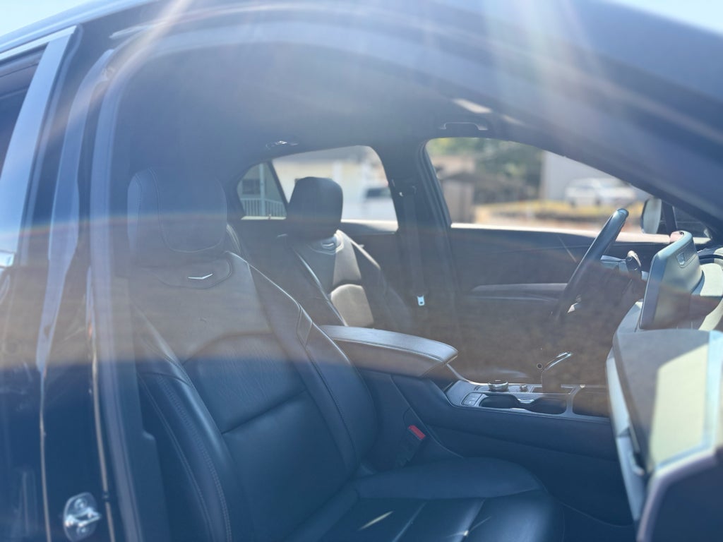 2025 Cadillac XT4 FWD Premium Luxury