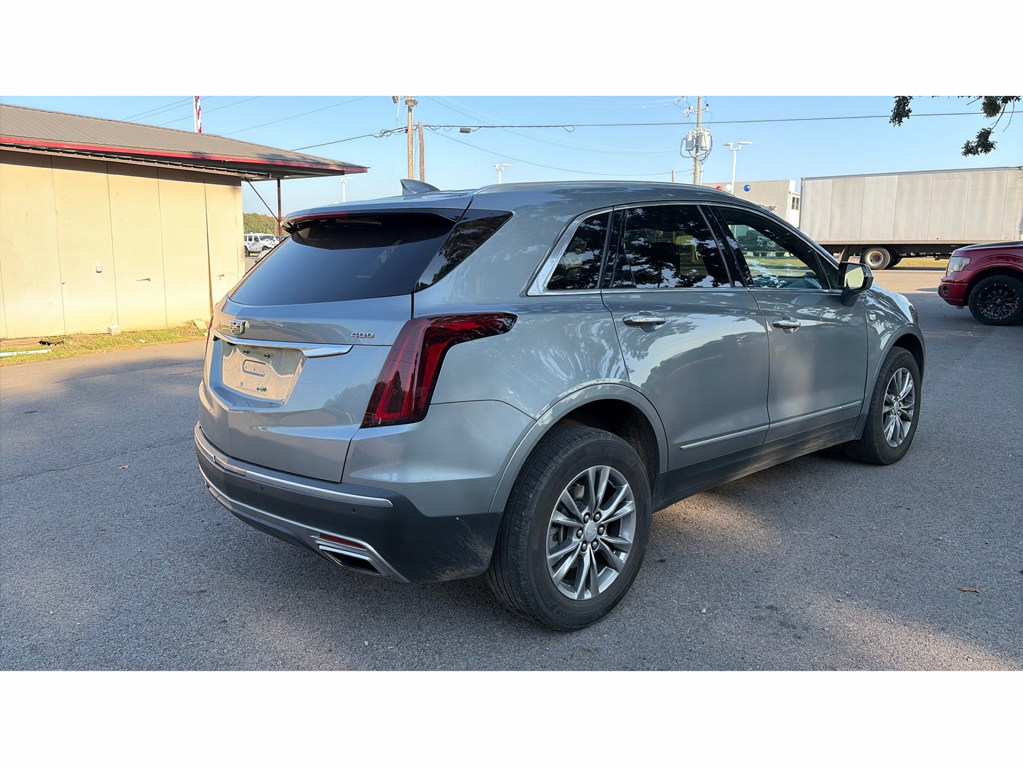 2023 Cadillac XT5 FWD Premium Luxury