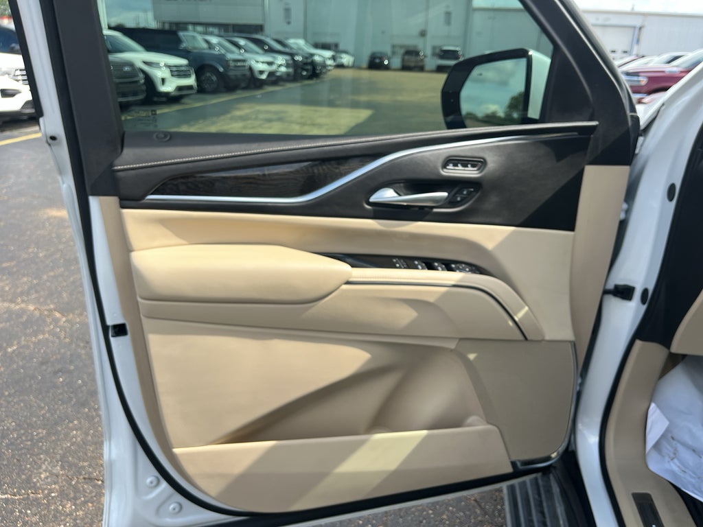 2024 Cadillac Escalade 4WD Premium Luxury